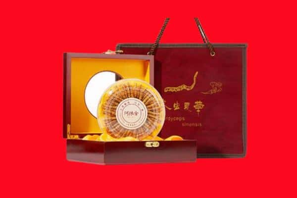 收购资讯:岳阳楼区回收冬虫夏草是按克吗